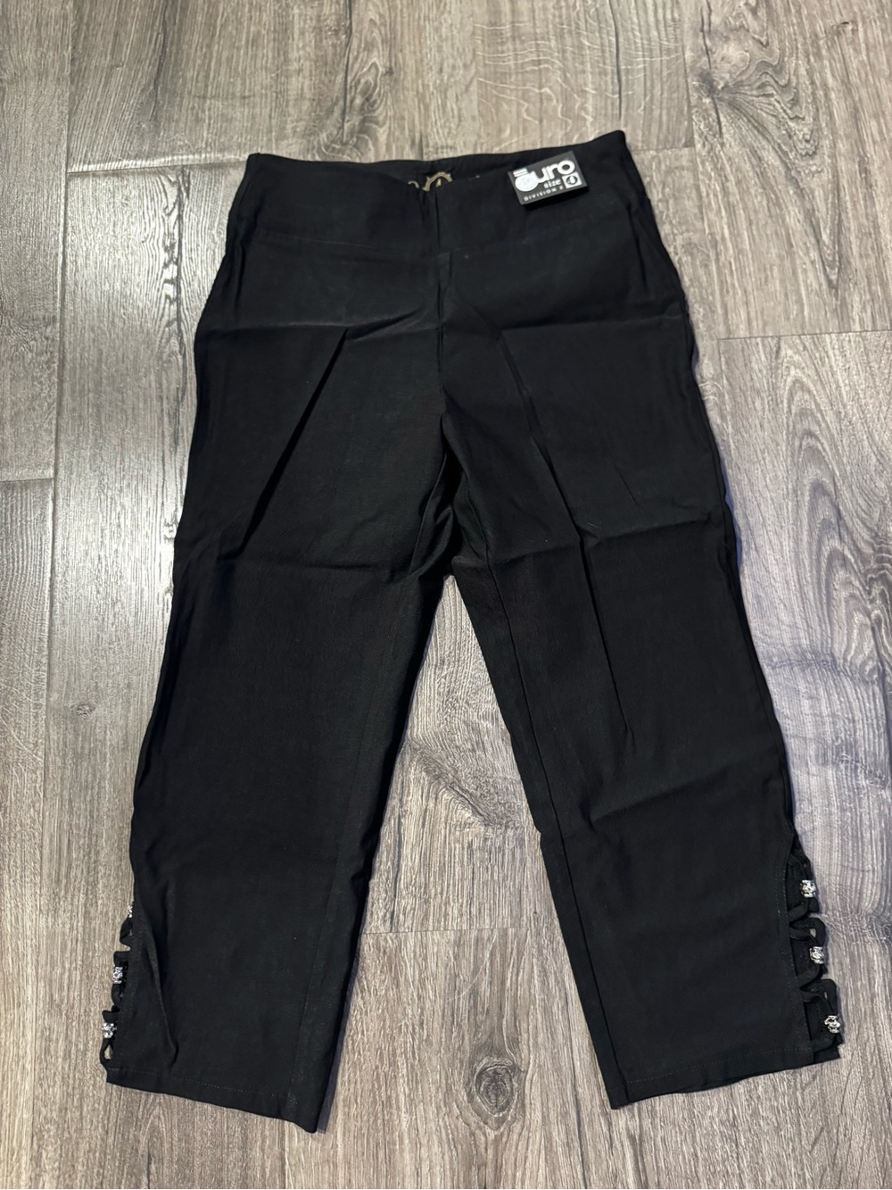 Euro Classic Black Cropped Dress Pants with Side Button Detail size 4 women new